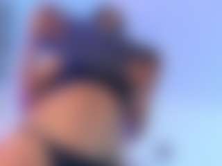 Live cam show with Ivanaa__ - Cowgirl on SquirtSoMuch