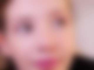 MaeBrowning's Live Sex Cam Show