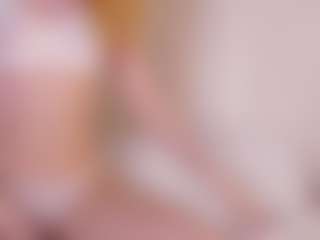 MaeBrowning's Live Sex Cam Show