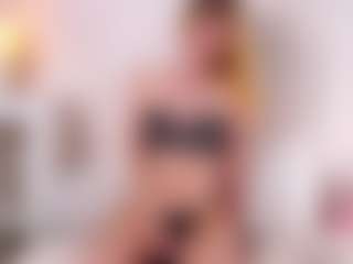 MaeBrowning's Live Sex Cam Show