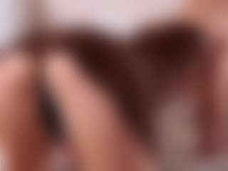 MaeBrowning's Live Sex Cam Show