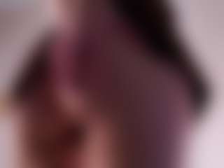 MaeBrowning's Live Sex Cam Show