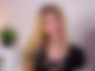 MaeBrowning's Live Sex Cam Show