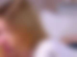 MaeBrowning's Live Sex Cam Show
