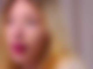 MaeBrowning's Live Sex Cam Show