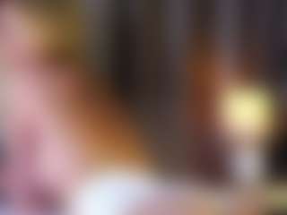MaeBrowning's Live Sex Cam Show