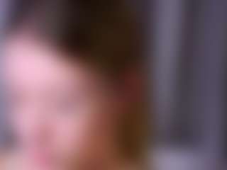 MaeBrowning's Live Sex Cam Show