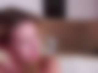 MaeBrowning's Live Sex Cam Show