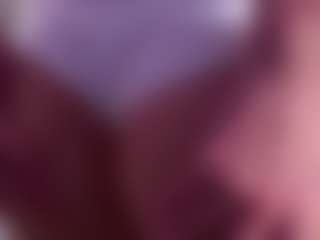 MaeBrowning's Live Sex Cam Show