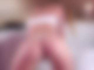 MaeBrowning's Live Sex Cam Show