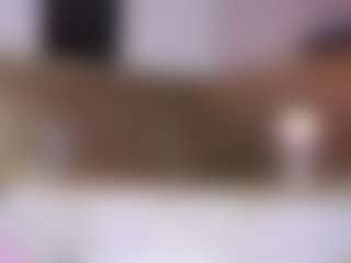 MaeBrowning's Live Sex Cam Show