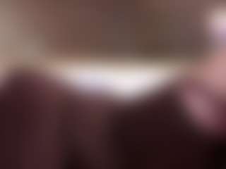 MaeBrowning's Live Sex Cam Show