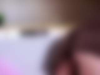 MaeBrowning's Live Sex Cam Show