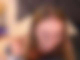 Live cam show with VictoriaLight - Camel Toe on Dolls Live