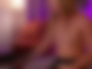 Live cam show with VictoriaLight - Longhair on Fling VIP Chat