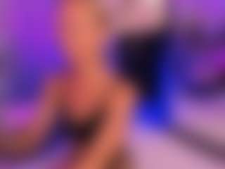 Live cam show with VictoriaLight - Shaved on fapnchat
