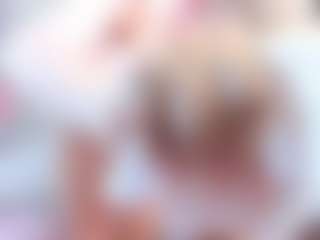 Live cam show with ZiraSwan - Blonde Hair on Free Soda