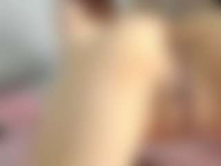 ZiraSwan's Live Sex Cam Show