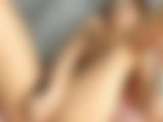 ZiraSwan's Live Sex Cam Show