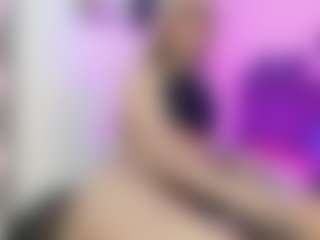 Gisele-Fox's Live Sex Cam Show