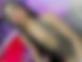 Live cam show with Gisele-Fox - Brown Eyes on Soda Cam
