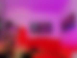 Live cam show with Gisele-Fox - Blonde Hair on madthumbs