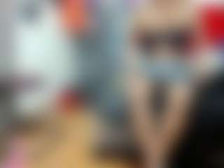 Live cam show with Gisele-Fox - Brown Eyes on TottyGirls