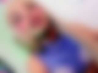Live cam show with Gisele-Fox - Brown Eyes on milfzrlive.com