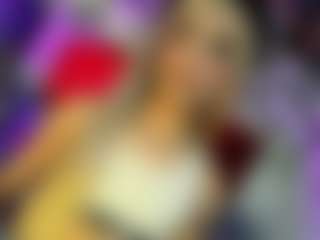 Live cam show with Gisele-Fox - Smoking on slutload