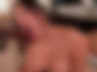 Live cam show with madison-clay - Naughty on Sweet Sext