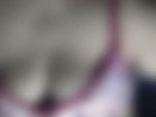 Live cam show with sexysapna - India on Camsoda