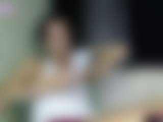 Live cam show with Valeria_Foxy032 - Brown Eyes on Camsoda