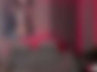 Live cam show with MaddisonCollins - Teen (18+) on Dare Cams