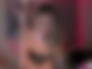 Live cam show with MaddisonCollins - Teen (18+) on hotwifechat.live