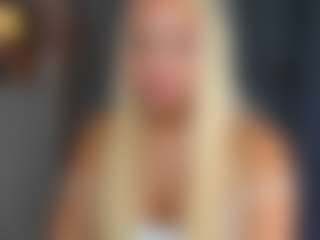 Loneve's Live Sex Cam Show