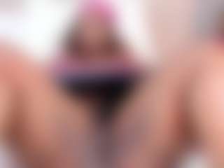 Live cam show with Greicy-Afrodita - Public Black on Uber Horny