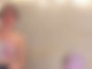 Live cam show with Jade-Heartt - Cowgirl on Milfs Live