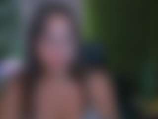 kiki-swan's Live Sex Cam Show