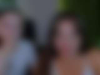 Live cam show with kiki-swan - Ass Bouncing on Mixed Magazine Live
