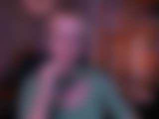 Live cam show with kiki-swan - Erotic Dance on AdultVida.com