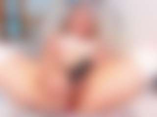 MissLinda's Live Sex Cam Show