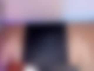 Iviirosse's Live Sex Cam Show