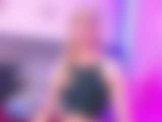 Iviirosse's Live Sex Cam Show