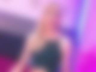 Iviirosse's Live Sex Cam Show