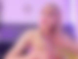 Live cam show with Iviirosse - Submissive on Camsoda
