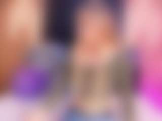 Iviirosse's Live Sex Cam Show