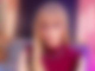 Live cam show with Iviirosse - Teen (18+) on madthumbs