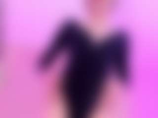 Iviirosse's Live Sex Cam Show