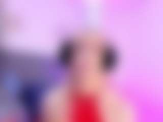 Live cam show with Iviirosse - Blonde Hair on pussylord.com