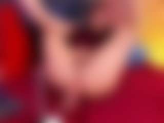 Live cam show with Iviirosse - Hazel Eyes on WildCum